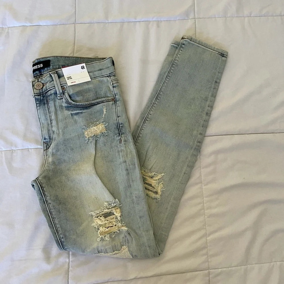 Express distressed skinny denim - Picture 4 of 10